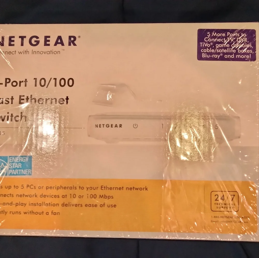 Netgear FS605 5-Port Fast Ethernet Switch